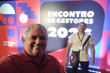 Flora Rica participa de encontro estadual e confirma continuidade dos programas culturais