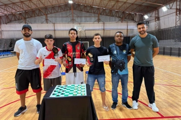 12º Torneio de Damas é realizado com sucesso no Complexo Poliesportivo