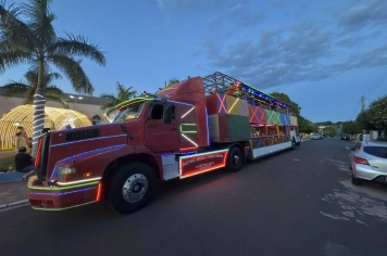 Carreta da Alegria foi a atração desta terça