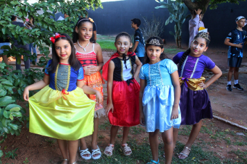 Desfile Cívico celebra os 72 anos de Flora Rica com emoção