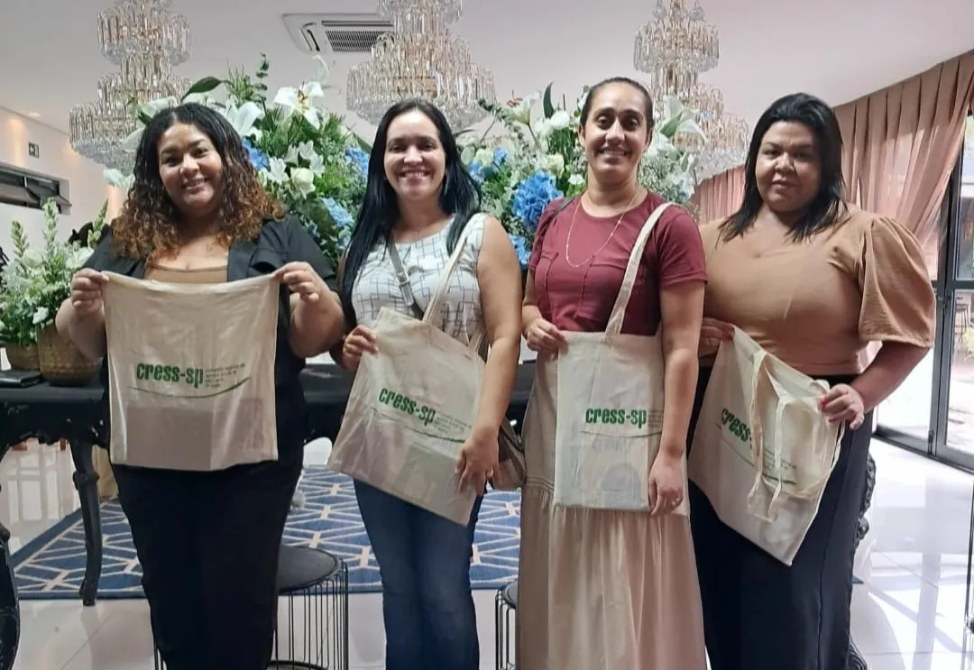 Flora Rica é representada no encontro intersetorial SUS-SUAS