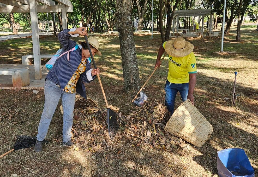 Mutirão de Limpeza reforça cuidados no Bosque