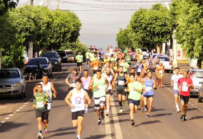 2ª Corrida Pedestre 5km atrai atletas e amadores de Flora Rica e Região
