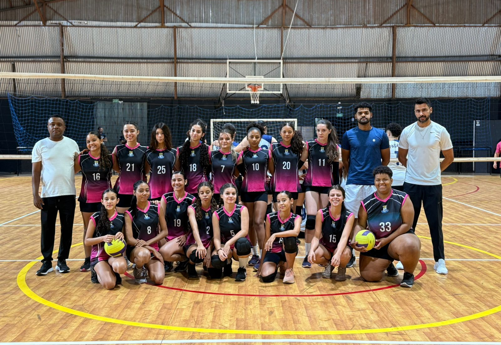 Amistoso de Vôlei Feminino marca início da preparação para Torneio de Novembro