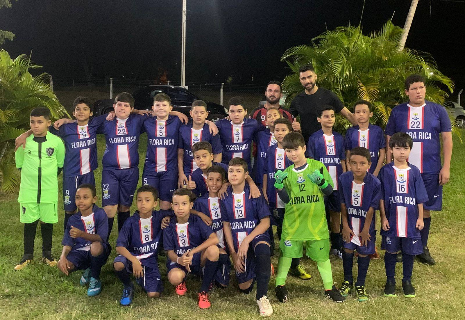 Crianças do Projeto Esporteduca participam de avaliação do São Paulo Futebol Clube