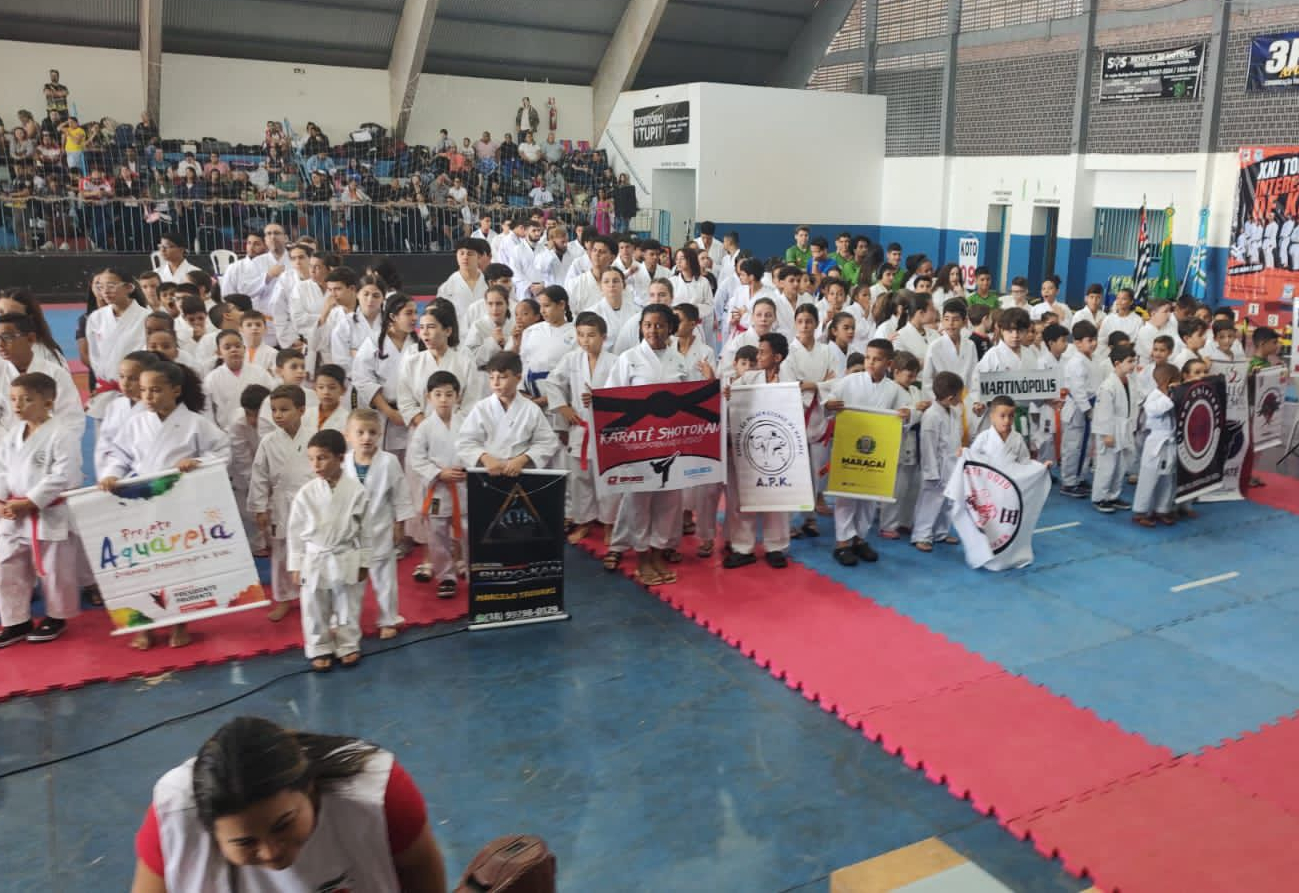 Atletas florarriquenses participam do 21º Campeonato Interestadual de Karatê