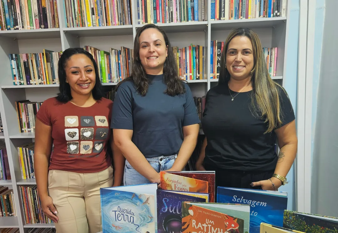 Novo acervo literário para a Escola Professor Armando Lopes Moreno