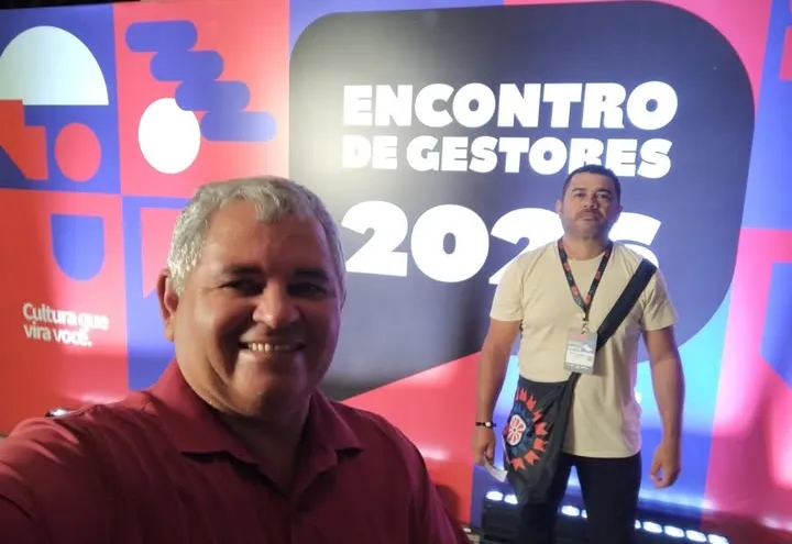 Flora Rica participa de encontro estadual e confirma continuidade dos programas culturais